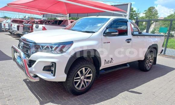 اشتري مستعمل Toyota Hilux White سيارة في Maseru في Maseru اشتري مستعمل Toyota Hilux White سيارة في Maseru في Maseru