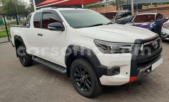 اشتري مستعمل Toyota Hilux White سيارة في Maseru في Maseru اشتري مستعمل Toyota Hilux White سيارة في Maseru في Maseru