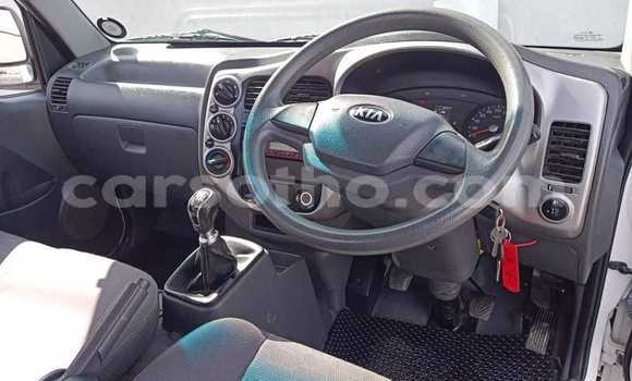 Sayi Na hannu Kia K7 White Mota in Mohale's Hoek a Mohale's Hoek Sayi Na hannu Kia K7 White Mota in Mohale's Hoek a Mohale's Hoek