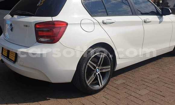 Sayi Na hannu BMW 1-Series White Mota in Quthing a Butha-Buthe Sayi Na hannu BMW 1-Series White Mota in Quthing a Butha-Buthe