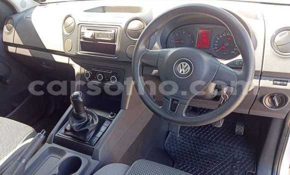 Sayi Na hannu Volkswagen Amarok White Mota in Thaba–Tseka a Mafeteng Sayi Na hannu Volkswagen Amarok White Mota in Thaba–Tseka a Mafeteng