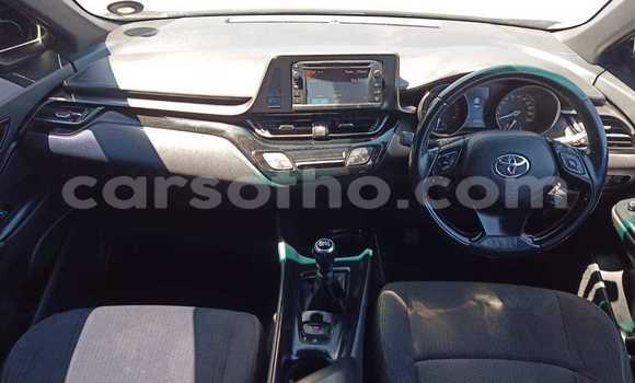 Sayi Na hannu Toyota C-HR Silver Mota in Mohale's Hoek a Mohale's Hoek Sayi Na hannu Toyota C-HR Silver Mota in Mohale's Hoek a Mohale's Hoek