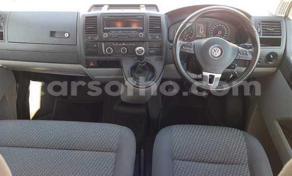 Sayi Na hannu Volkswagen Transporter White Mota in Maseru a Maseru Sayi Na hannu Volkswagen Transporter White Mota in Maseru a Maseru