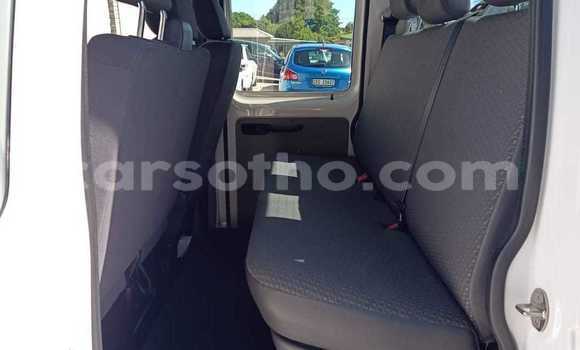 Sayi Na hannu Volkswagen Transporter White Mota in Maseru a Maseru Sayi Na hannu Volkswagen Transporter White Mota in Maseru a Maseru