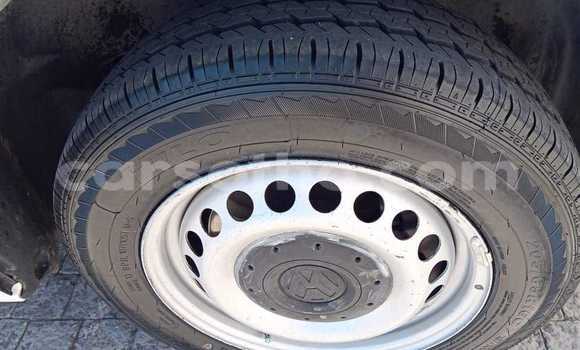 Sayi Na hannu Volkswagen Transporter White Mota in Maseru a Maseru Sayi Na hannu Volkswagen Transporter White Mota in Maseru a Maseru