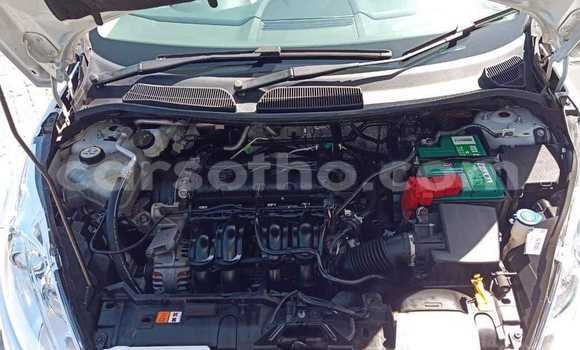 Sayi Na hannu Ford Fiesta White Mota in Mohale's Hoek a Mohale's Hoek Sayi Na hannu Ford Fiesta White Mota in Mohale's Hoek a Mohale's Hoek