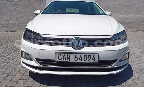 Sayi Na hannu Volkswagen Polo White Mota in Mohale's Hoek a Mohale's Hoek Sayi Na hannu Volkswagen Polo White Mota in Mohale's Hoek a Mohale's Hoek