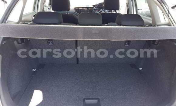 Sayi Na hannu Volkswagen Polo White Mota in Mohale's Hoek a Mohale's Hoek Sayi Na hannu Volkswagen Polo White Mota in Mohale's Hoek a Mohale's Hoek