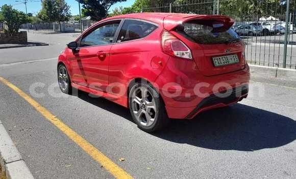 Sayi Na hannu Ford Fiesta ST Red Mota in Teyateyaneng a Berea Sayi Na hannu Ford Fiesta ST Red Mota in Teyateyaneng a Berea