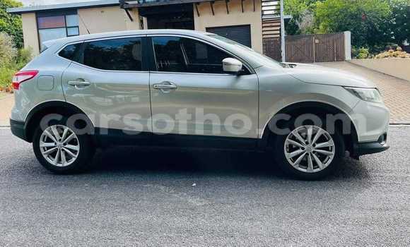 Sayi Na hannu Nissan Qashqai Silver Mota in Mafeteng a Mafeteng Sayi Na hannu Nissan Qashqai Silver Mota in Mafeteng a Mafeteng