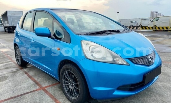 Buy Used Honda FIT Blue Car in Butha–Buthe in Thaba-Tseka Buy Used Honda FIT Blue Car in Butha–Buthe in Thaba-Tseka