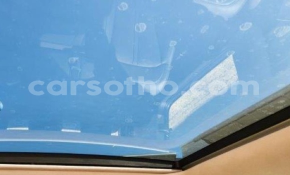 Sayi Na hannu Hyundai Starex (H-1) White Mota in Butha–Buthe a Thaba-Tseka Sayi Na hannu Hyundai Starex (H-1) White Mota in Butha–Buthe a Thaba-Tseka