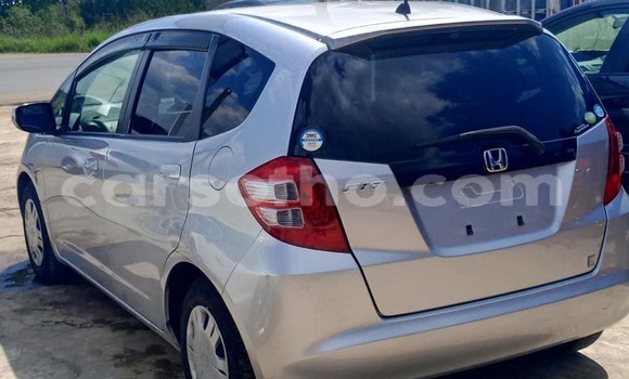 Sayi Na hannu Honda FIT Silver Mota in Maseru a Maseru Sayi Na hannu Honda FIT Silver Mota in Maseru a Maseru