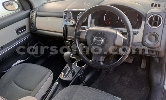 Sayi Na hannu Mazda Verisa White Mota in Maseru a Maseru Sayi Na hannu Mazda Verisa White Mota in Maseru a Maseru