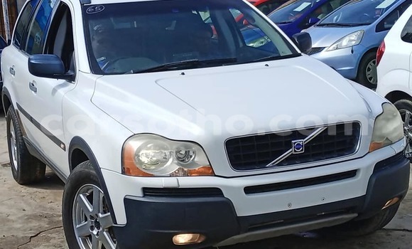 Sayi Na hannu Volvo XC60 White Mota in Maseru a Maseru Sayi Na hannu Volvo XC60 White Mota in Maseru a Maseru