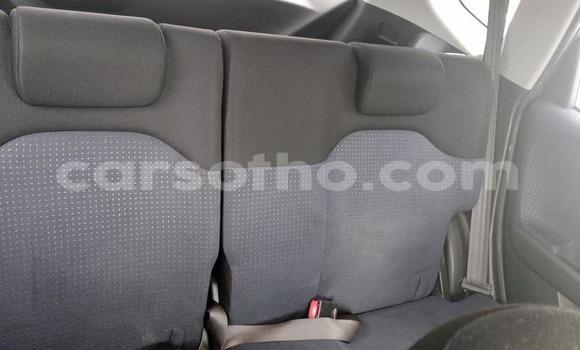 Sayi Na hannu Honda FIT Silver Mota in Maseru a Maseru Sayi Na hannu Honda FIT Silver Mota in Maseru a Maseru