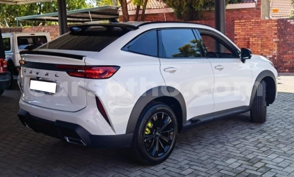 Buy Used Haval H6 White Car in Maputsoe in Leribe Buy Used Haval H6 White Car in Maputsoe in Leribe