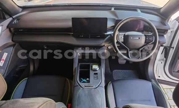Buy Used Haval H6 White Car in Maputsoe in Leribe Buy Used Haval H6 White Car in Maputsoe in Leribe
