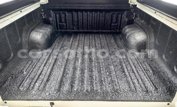 اشتري مستعمل Toyota Hilux White سيارة في Maseru في Maseru اشتري مستعمل Toyota Hilux White سيارة في Maseru في Maseru