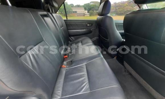 Acheter Occasion Voiture Toyota Fortuner Blanc à Maseru, Maseru Acheter Occasion Voiture Toyota Fortuner Blanc à Maseru, Maseru