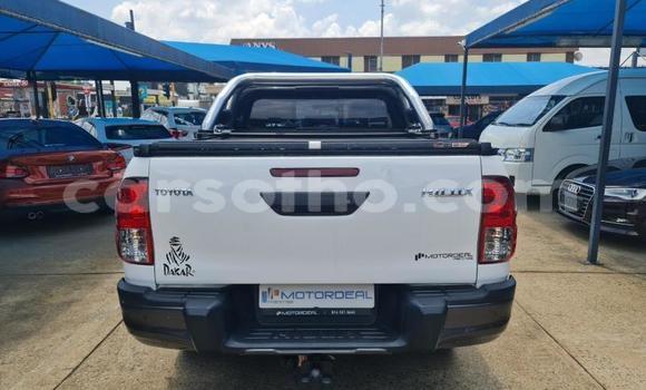 اشتري مستعمل Toyota Hilux White سيارة في Maseru في Maseru اشتري مستعمل Toyota Hilux White سيارة في Maseru في Maseru