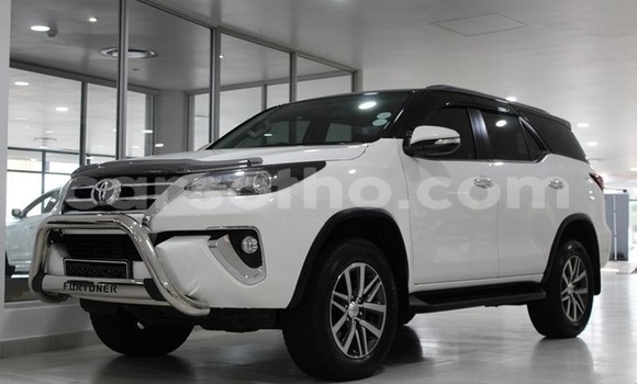 اشتري مستعمل Toyota Fortuner White سيارة في Butha–Buthe في Thaba-Tseka اشتري مستعمل Toyota Fortuner White سيارة في Butha–Buthe في Thaba-Tseka