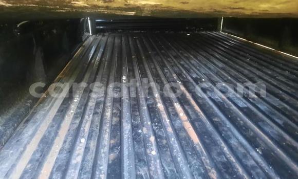 اشتري مستعمل Hyundai H1 White سيارة في Maseru في Maseru اشتري مستعمل Hyundai H1 White سيارة في Maseru في Maseru