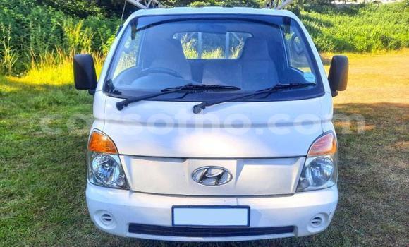 اشتري مستعمل Hyundai H1 White سيارة في Maseru في Maseru اشتري مستعمل Hyundai H1 White سيارة في Maseru في Maseru