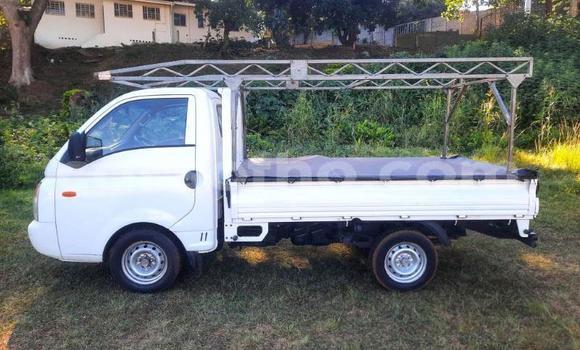 اشتري مستعمل Hyundai H1 White سيارة في Maseru في Maseru اشتري مستعمل Hyundai H1 White سيارة في Maseru في Maseru