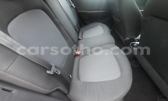 Sayi Na hannu Hyundai i20 Red Mota in Maseru a Maseru Sayi Na hannu Hyundai i20 Red Mota in Maseru a Maseru