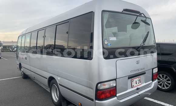 اشتري مستعمل Toyota Coaster Silver سيارة في Maseru في Maseru اشتري مستعمل Toyota Coaster Silver سيارة في Maseru في Maseru
