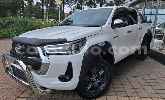 Acheter Occasion Voiture Toyota Hilux Blanc à Maputsoe, Leribe
