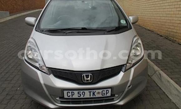 Sayi Na hannu Honda Jazz Silver Mota in Hlotse a Leribe Sayi Na hannu Honda Jazz Silver Mota in Hlotse a Leribe