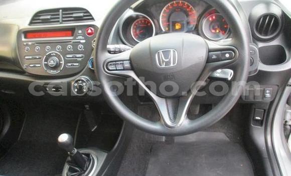 Sayi Na hannu Honda Jazz Silver Mota in Hlotse a Leribe Sayi Na hannu Honda Jazz Silver Mota in Hlotse a Leribe
