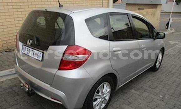 Sayi Na hannu Honda Jazz Silver Mota in Hlotse a Leribe Sayi Na hannu Honda Jazz Silver Mota in Hlotse a Leribe
