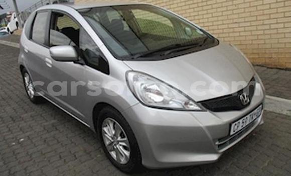 Sayi Na hannu Honda Jazz Silver Mota in Hlotse a Leribe Sayi Na hannu Honda Jazz Silver Mota in Hlotse a Leribe