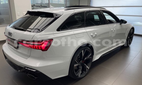 اشتري مستعمل Audi RS6 White سيارة في Maseru في Maseru اشتري مستعمل Audi RS6 White سيارة في Maseru في Maseru