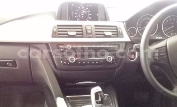 Acheter Occasion Voiture BMW 3200 Blanc à Butha Buthe, Butha-Buthe Acheter Occasion Voiture BMW 3200 Blanc à Butha Buthe, Butha-Buthe