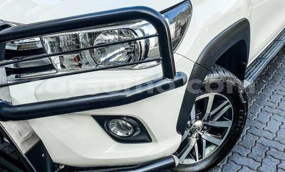 Acheter Occasion Voiture Toyota Hilux Blanc à Maseru, Maseru Acheter Occasion Voiture Toyota Hilux Blanc à Maseru, Maseru
