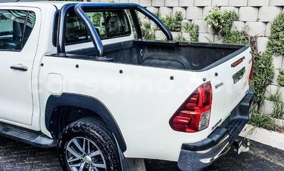 Acheter Occasion Voiture Toyota Hilux Blanc à Maseru, Maseru Acheter Occasion Voiture Toyota Hilux Blanc à Maseru, Maseru