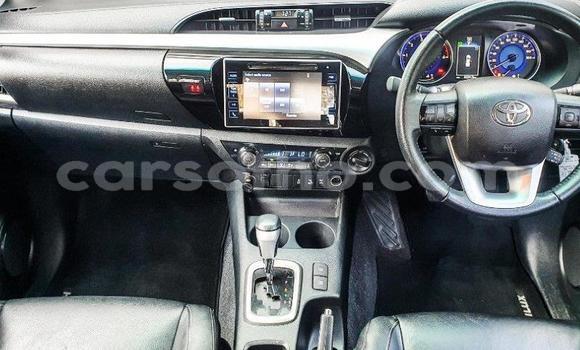 Acheter Occasion Voiture Toyota Hilux Blanc à Maseru, Maseru Acheter Occasion Voiture Toyota Hilux Blanc à Maseru, Maseru