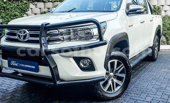 Acheter Occasion Voiture Toyota Hilux Blanc à Maseru, Maseru Acheter Occasion Voiture Toyota Hilux Blanc à Maseru, Maseru