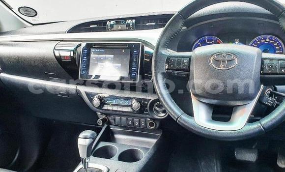 Acheter Occasion Voiture Toyota Hilux Blanc à Maseru, Maseru Acheter Occasion Voiture Toyota Hilux Blanc à Maseru, Maseru