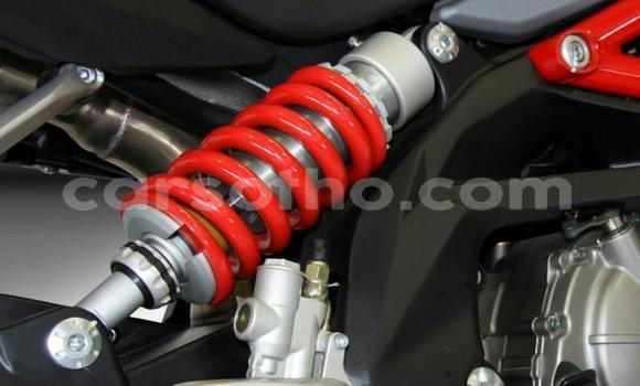 Acheter Occasion Moto Benelli 650 Blanc à Maputsoa, Leribe Acheter Occasion Moto Benelli 650 Blanc à Maputsoa, Leribe