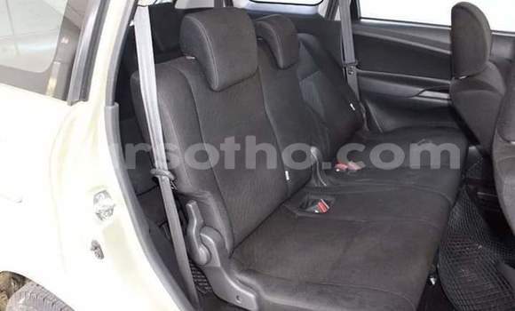 Acheter Occasion Voiture Toyota Hilux Beige à Maseru, Maseru Acheter Occasion Voiture Toyota Hilux Beige à Maseru, Maseru