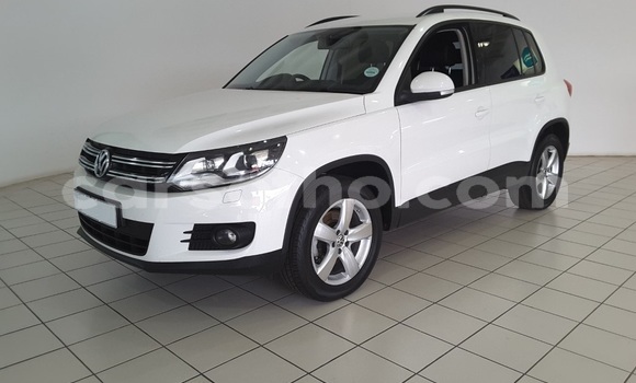 اشتري مستعمل Volkswagen Tiguan White سيارة في Butha–Buthe في Thaba-Tseka اشتري مستعمل Volkswagen Tiguan White سيارة في Butha–Buthe في Thaba-Tseka