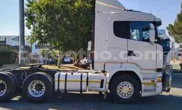 Acheter Occasion Utilitaire Scania R420 Blanc à Maseru, Maseru Acheter Occasion Utilitaire Scania R420 Blanc à Maseru, Maseru