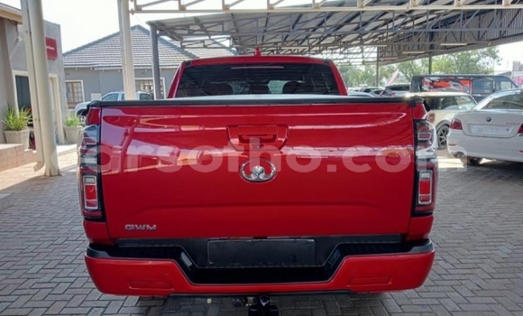 Buy Used Toyota Hilux Red Car in Maputsoe in Leribe Buy Used Toyota Hilux Red Car in Maputsoe in Leribe