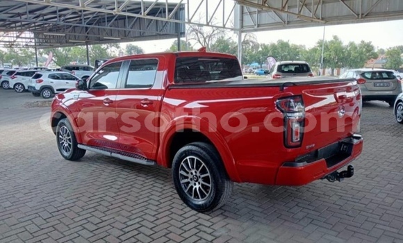 Buy Used Toyota Hilux Red Car in Maputsoe in Leribe Buy Used Toyota Hilux Red Car in Maputsoe in Leribe
