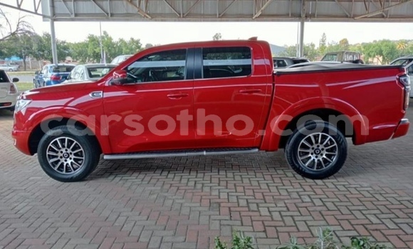 Buy Used Toyota Hilux Red Car in Maputsoe in Leribe Buy Used Toyota Hilux Red Car in Maputsoe in Leribe